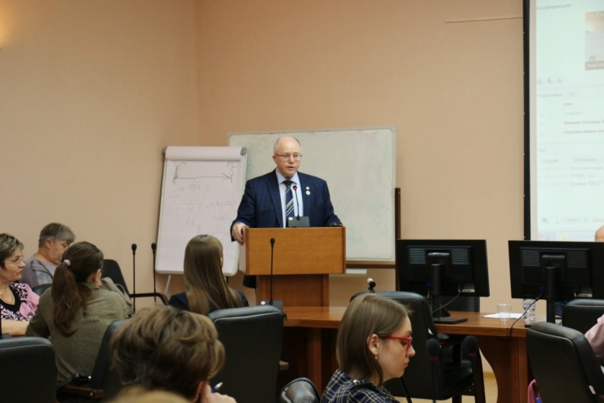 "Гигиена рук медицинского персонала".В Тюменском ГМУ прошло очередное заседание Школы госпитального эпидемиолога👨‍🔬