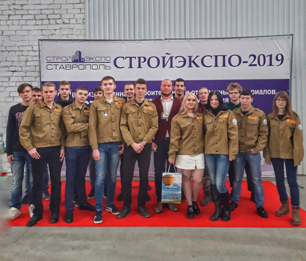 Строительный отряд "Беркут" поедет на Всероссийскую студенческую стройку "Мирный атом"💪🏻.