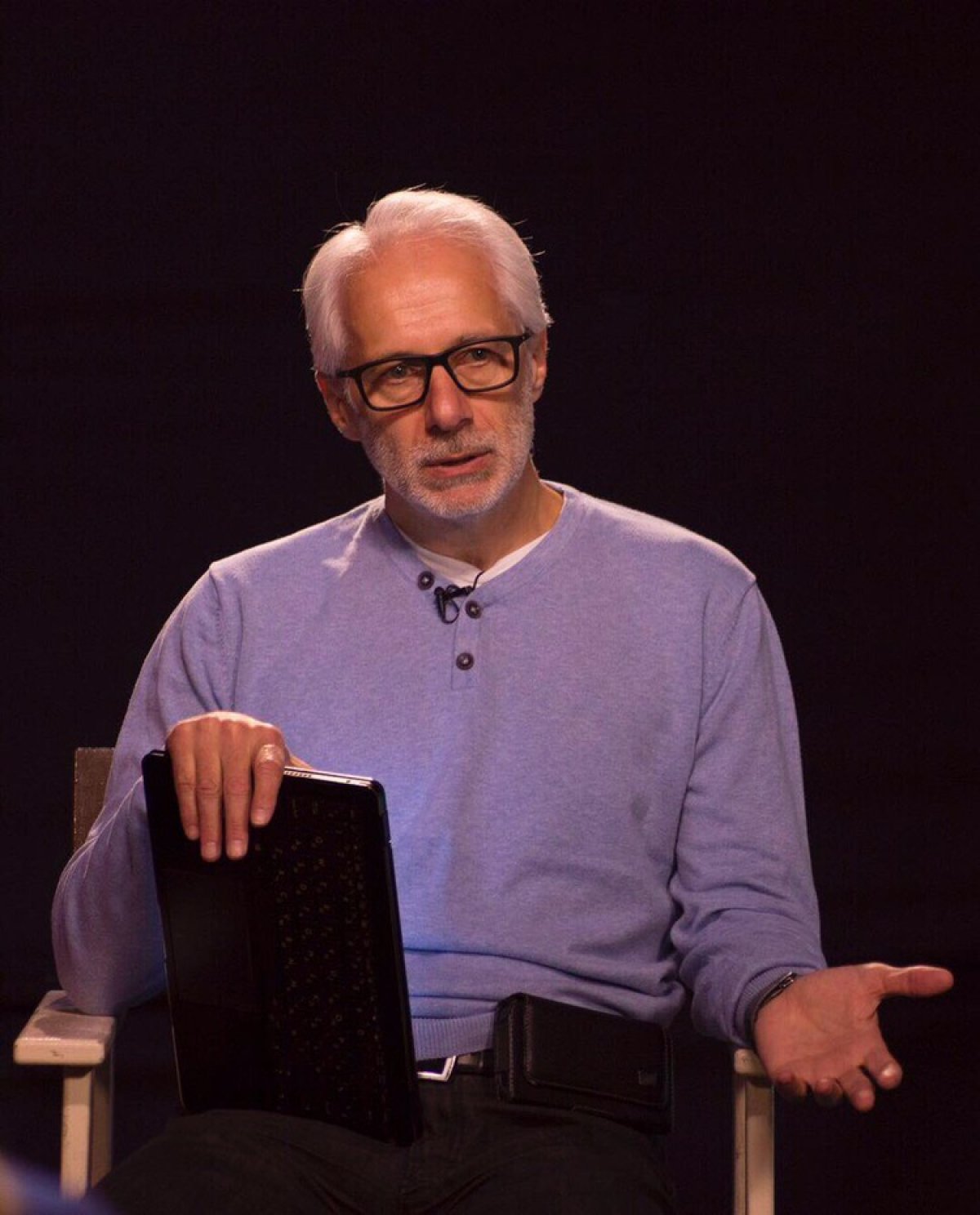 3 апреля в прошёл мастер-класс «Как продать сериал». 🙌🏻Эжен Щедрин, известный сценарист, продюсер, актер поделился секретами профессии и обещал в следующем году начать преподавать в ГИТРе