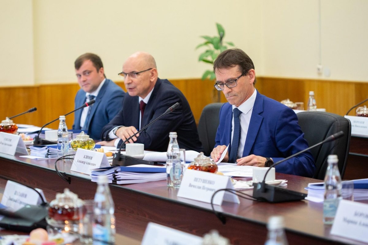 В Российском университете транспорта прошло заседание наблюдательного совета ВУЗа