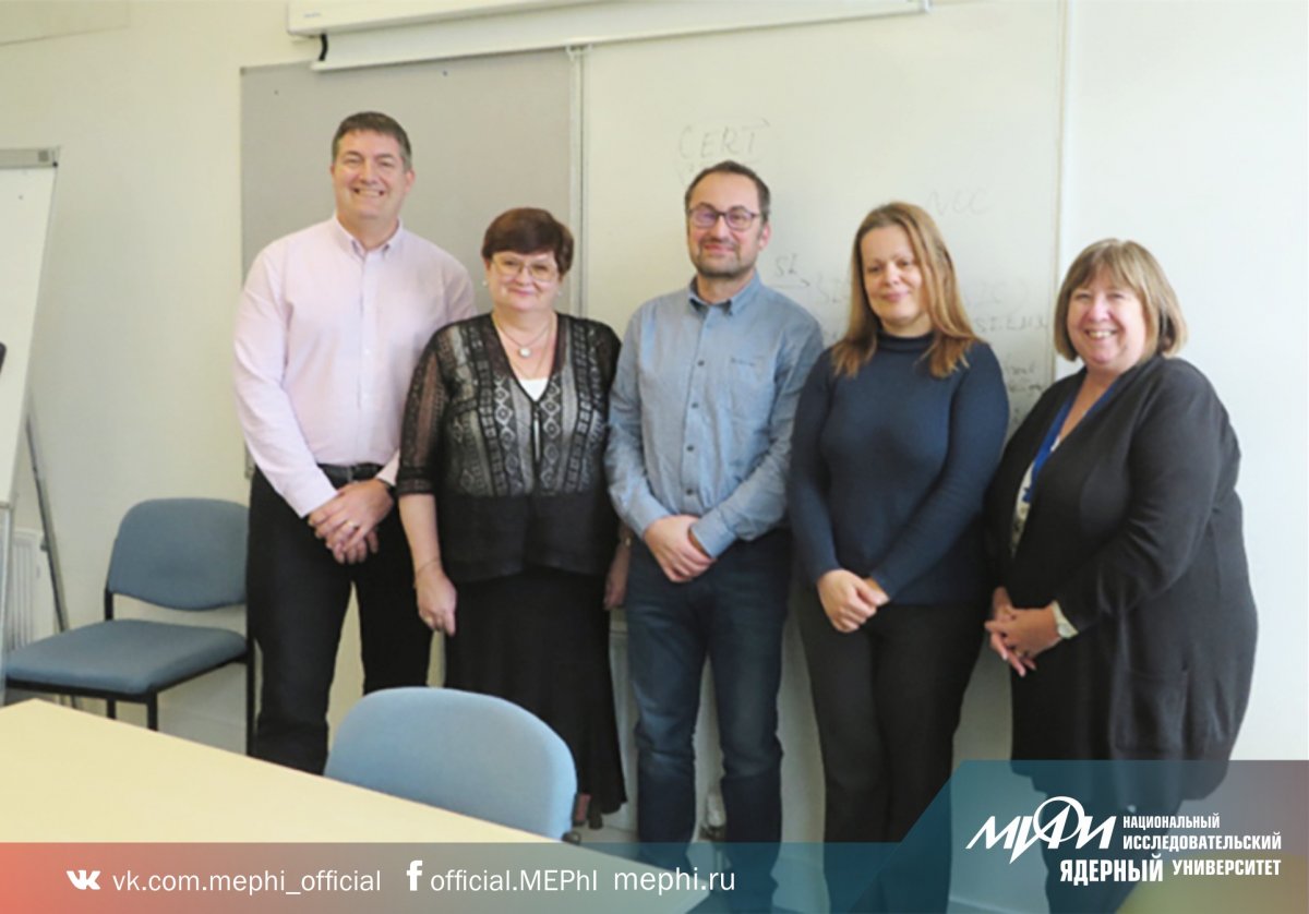 Доцент Института интеллектуальных кибернетических систем НИЯУ МИФИ Наталья Милославская защитила диссертацию Доктора философии в кибербезопасности в Университете Плимута (Великобритания).