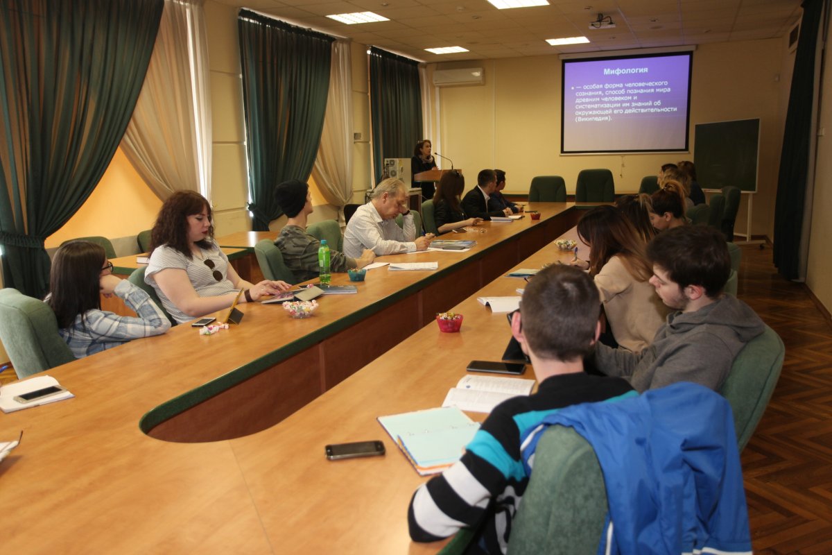 В МосГУ стартует Неделя студенческой науки. Каждый день вас ждут интереснейшие лекции, интерактивные семинары и круглые столы.