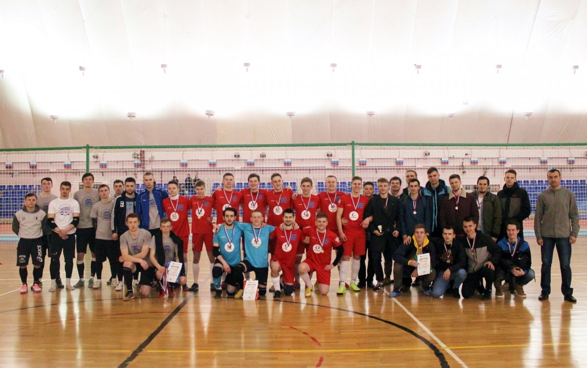 стал чемпионом Универсиады вузов Ярославской области по мини-футболу!