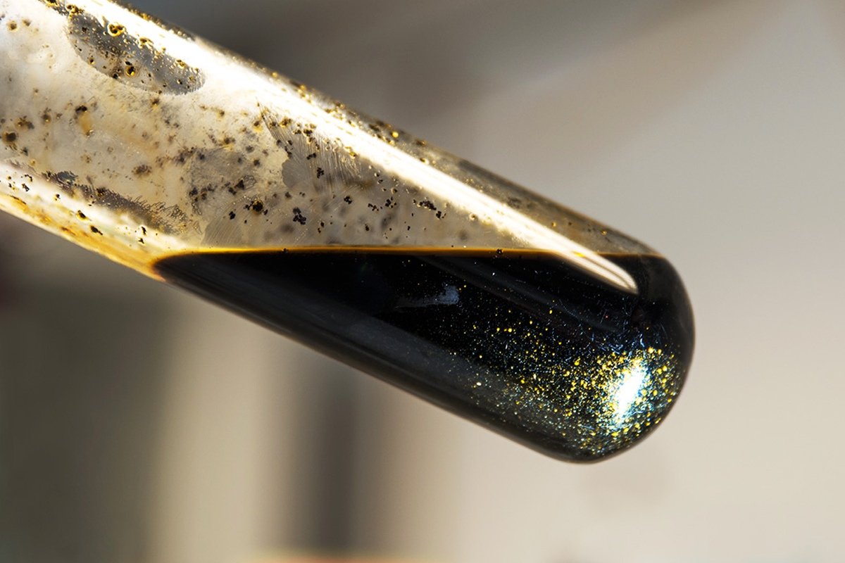 от студентов-химиков