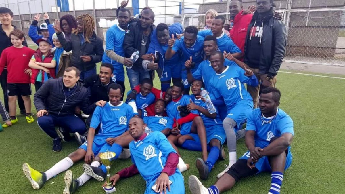 Победа иностранных студентов БГИТУ в товарищеском турнире по футболу