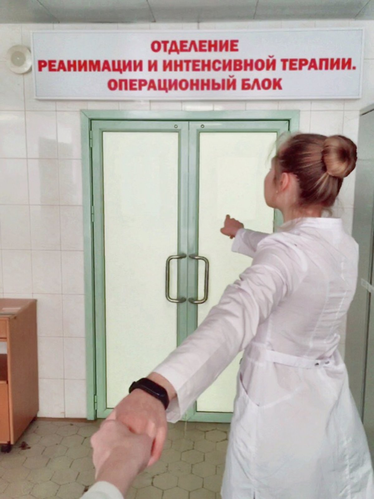 Ребят, что-то с активностью не так! 😱😤Отвечайте- ка, в чём дело? Ведь развивать университет вместе гораздо интересней 🙃☀