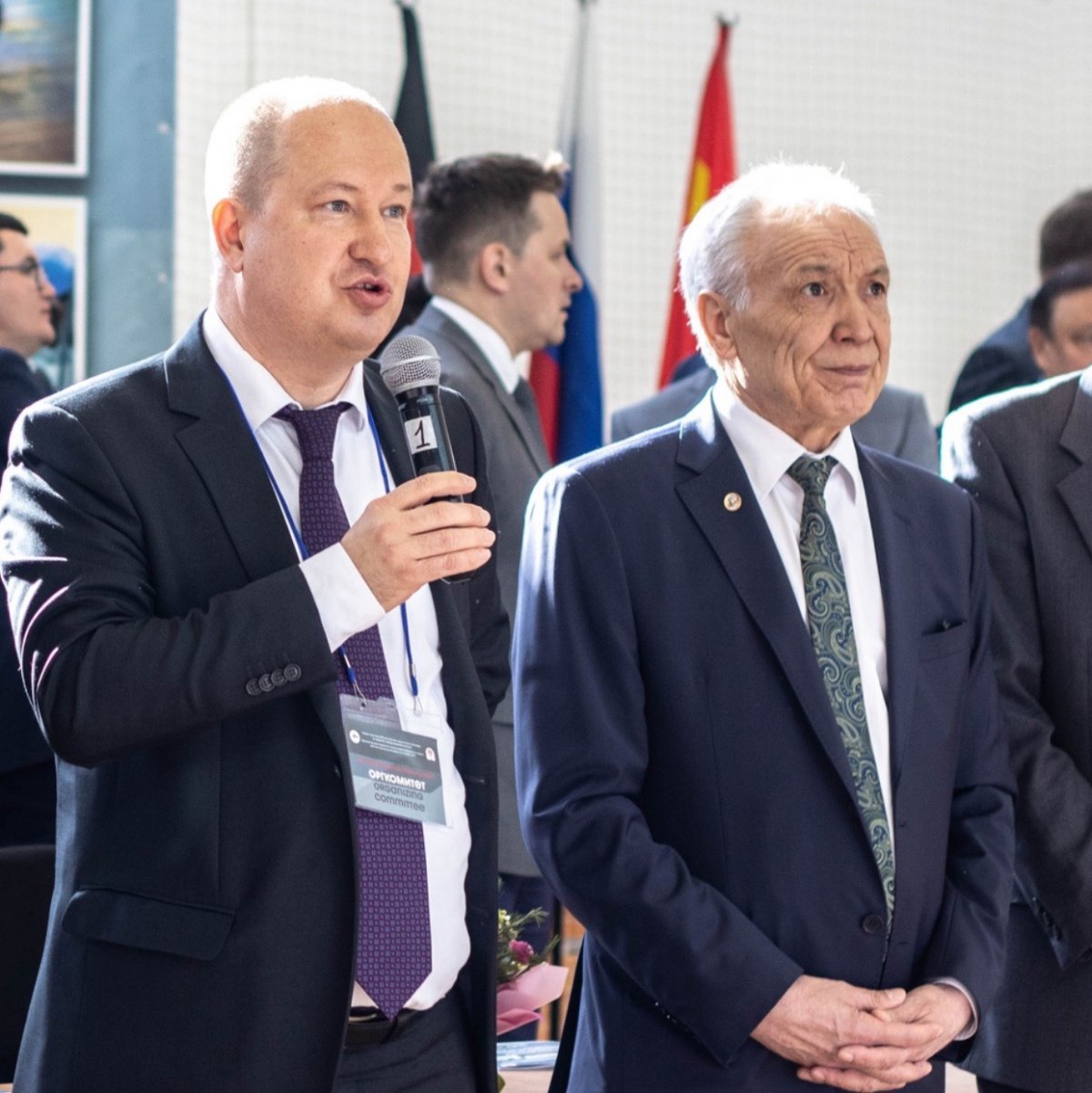 Два академика