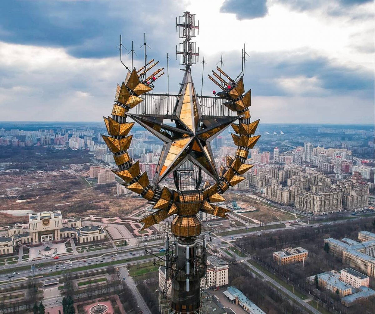 Почему люди не летают как дроны?)