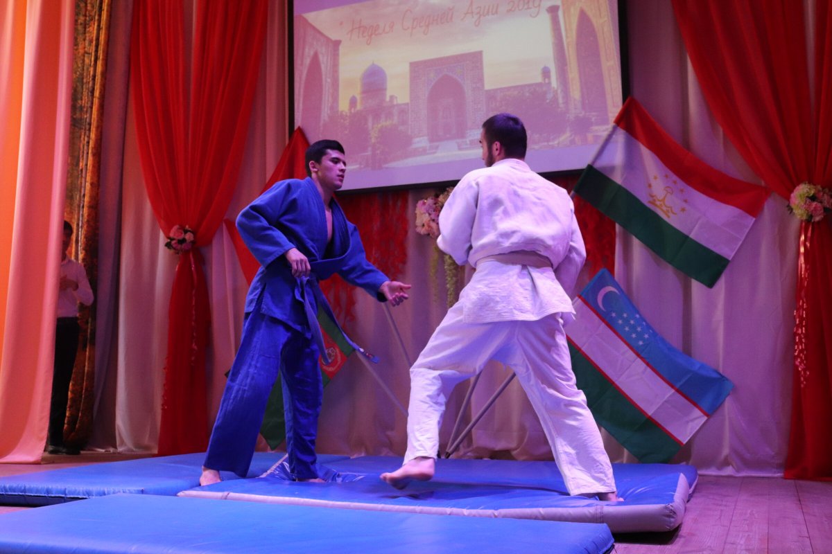 Княгининский университет: «Неделя Средней Азии 2019»