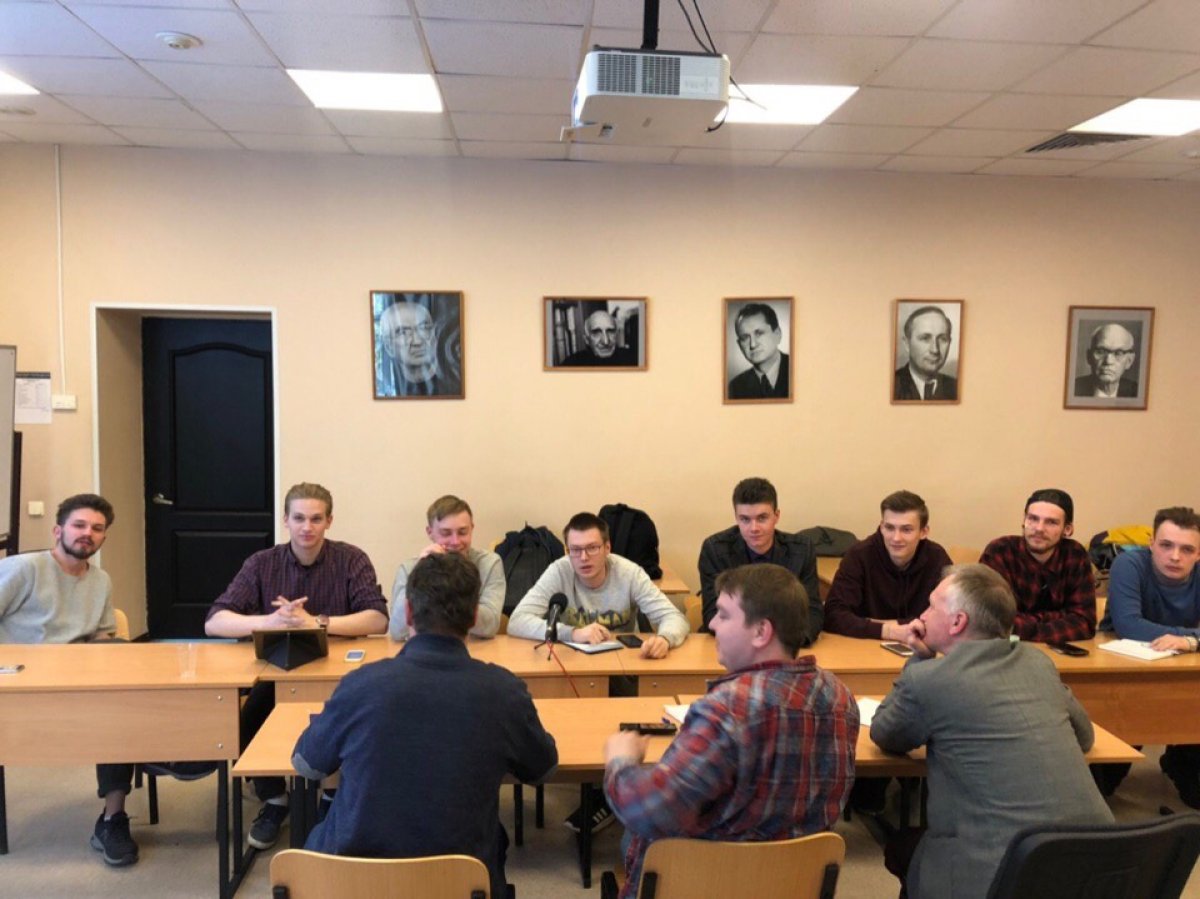 Кубок «Универсус»: оператор vs. оператор.