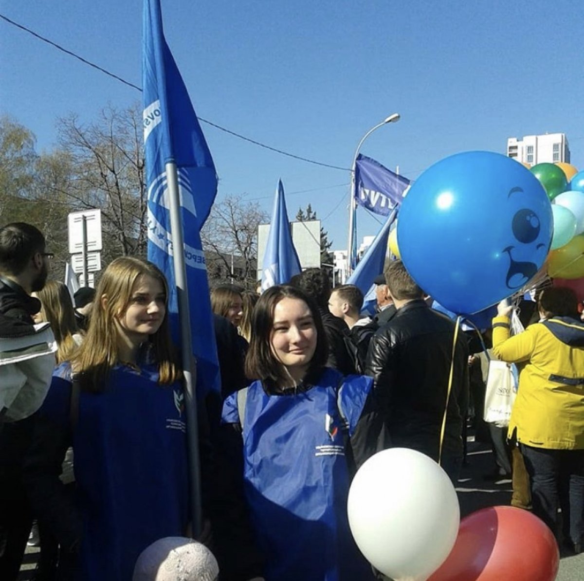 УлГУ на праздничном шествии 🥁🎈