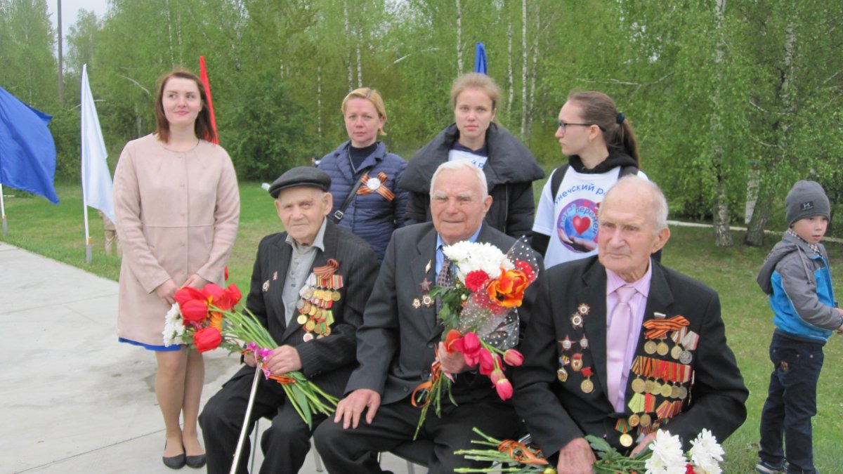 Парад в Унече, посвящённый 74-й годовщине победы в Великой Отечественной войне