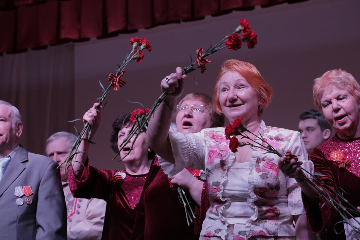 Дорогие сотрудники, преподаватели, обучающиеся АНО ВО МГЭУ!