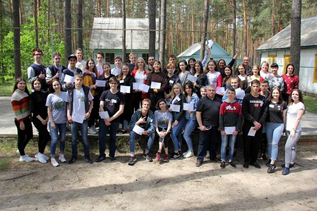 С 15 по 17 мая 2019 г. команда БГИТУ приняла участие в работе молодежного слета в Международном лагере «Новокемп» . На слет прибыли волонтёры, молодежные НКО, студенты и школьники, активная и творческая молодежь Брянской области.