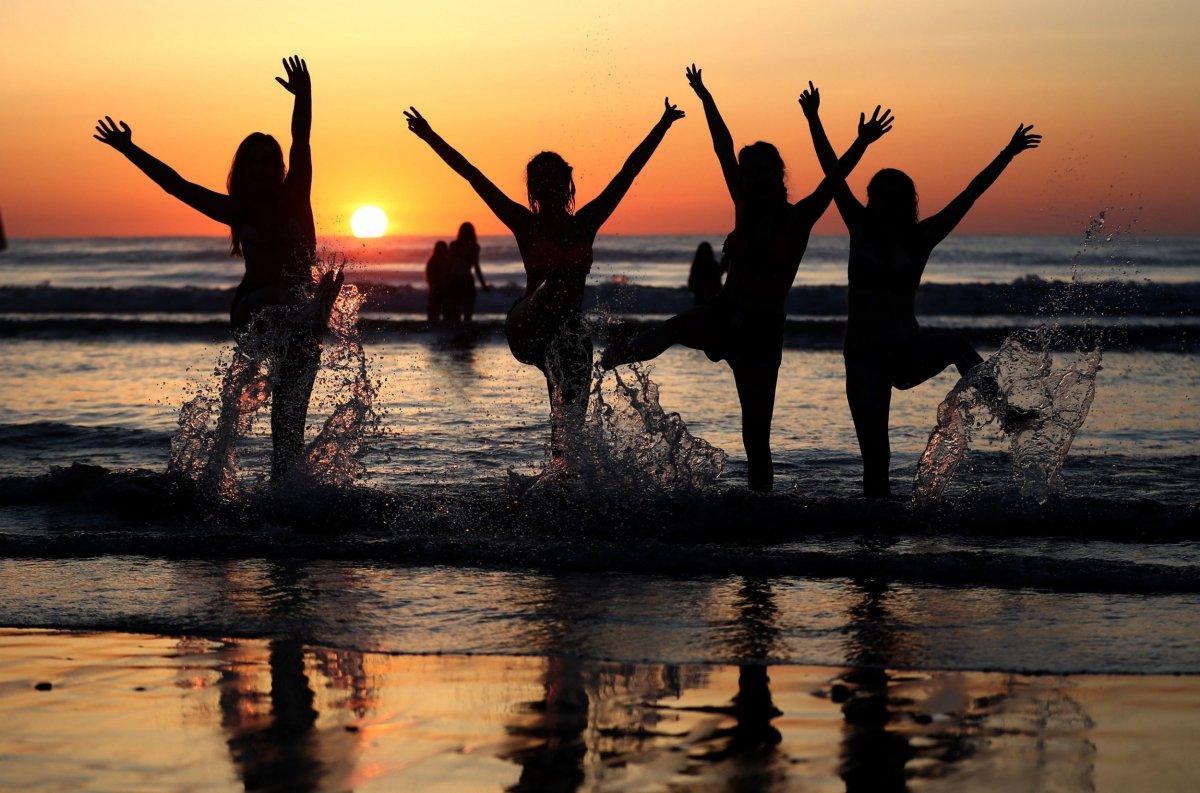 совсем чуть-чуть осталось до ЛЕТА ⛱🏊‍♂🍓🍒☀