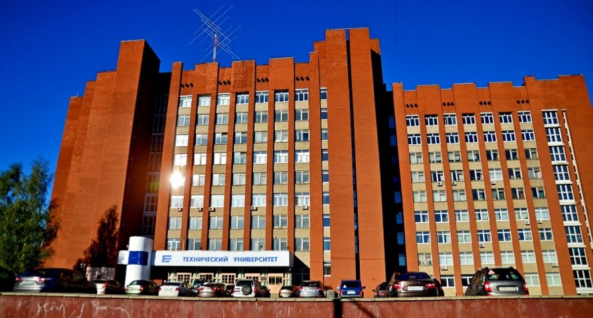 Конференция работников и обучающихся приняла программу развития вуза на 2019 – 2024 годы. «За» высказались 72 делегата из присутствующих 76.