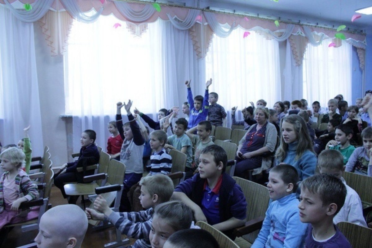 2️⃣2️⃣ мая студенты Крымского филиала РГУП по нашей доброй традиции посетили «Лозовскую специальную школу-интернат»