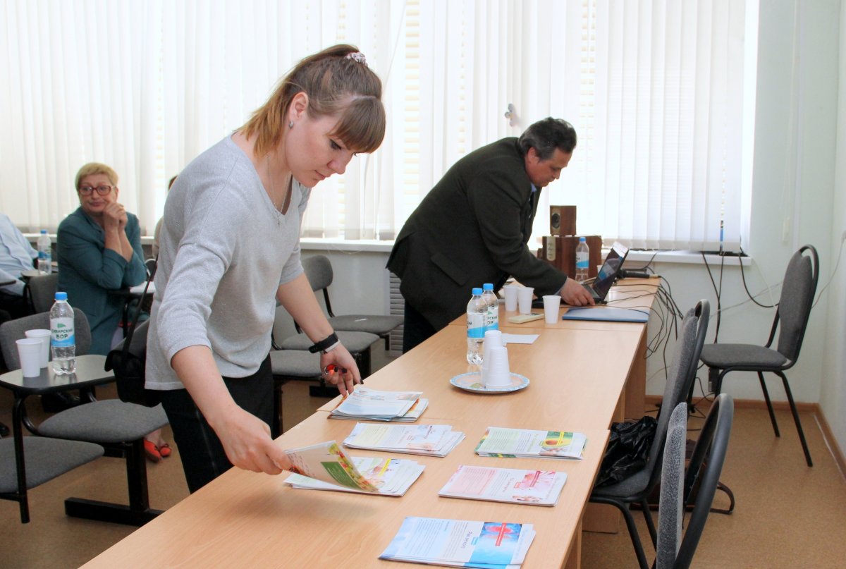 🏢В медицинских учреждениях Тюменской области прошел цикл выездных семинаров по онконастороженности, организованный при участии кафедры онкологии Тюменского ГМУ