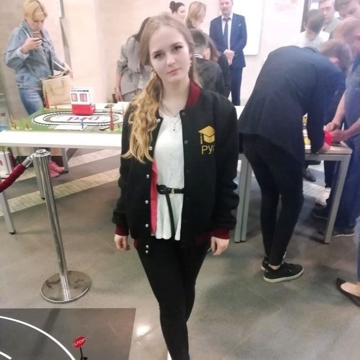 Фирменная куртка РУК - это: Фирменная куртка РУК - это: