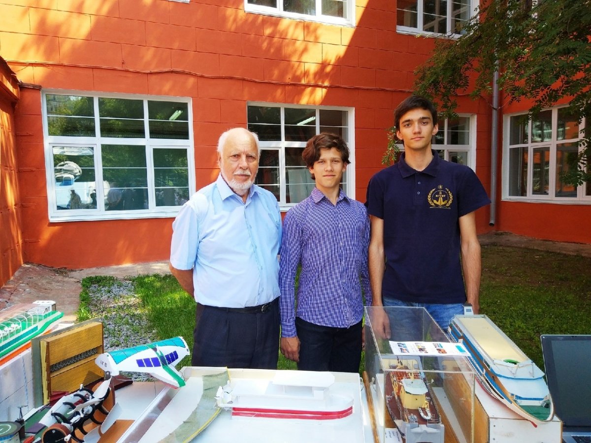 Думать и работать Rukami