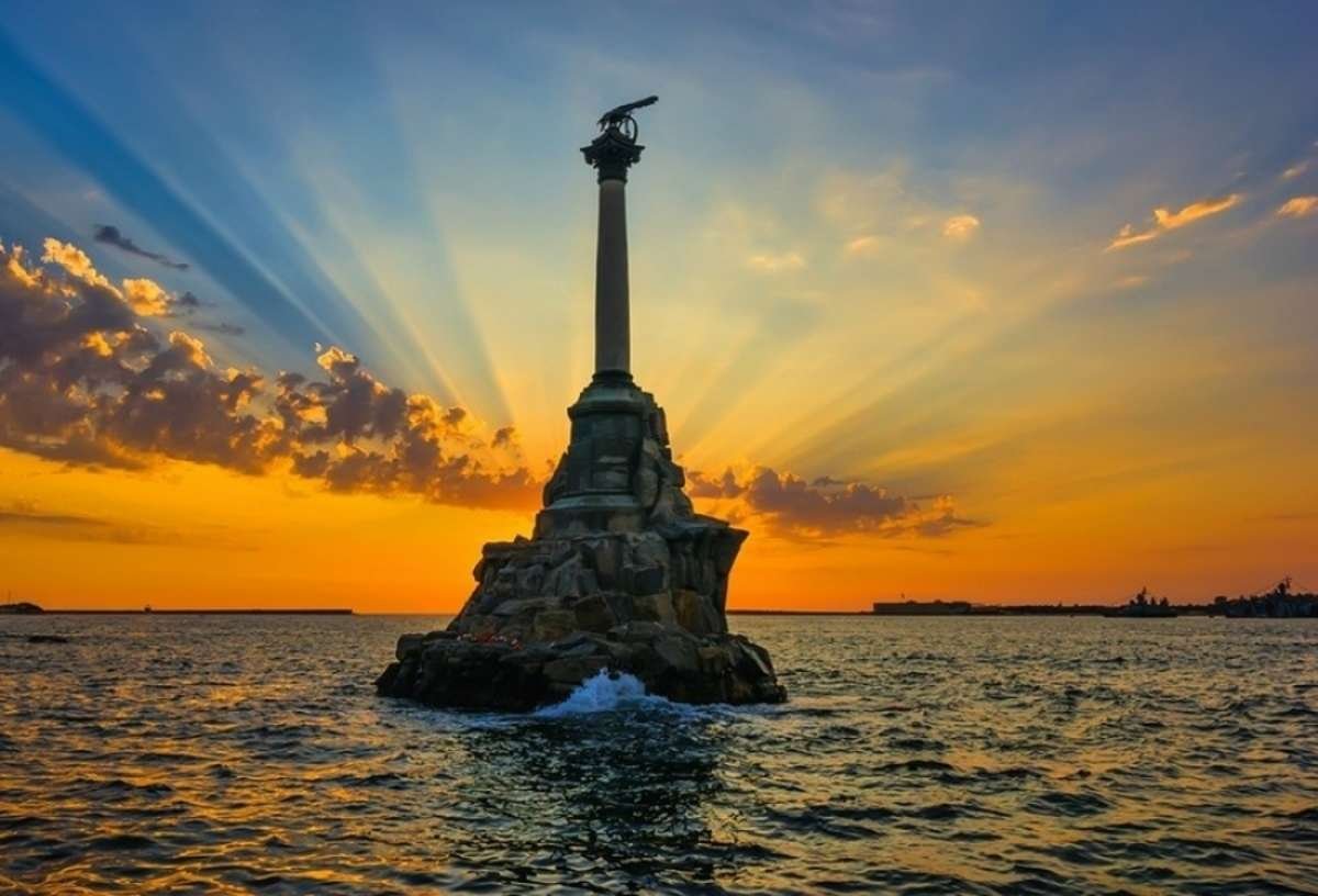 С днем рождения, Севастополь!