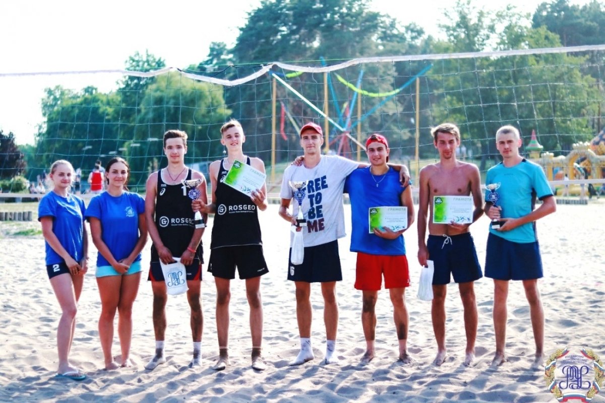 Городской турнир по пляжному волейболу
