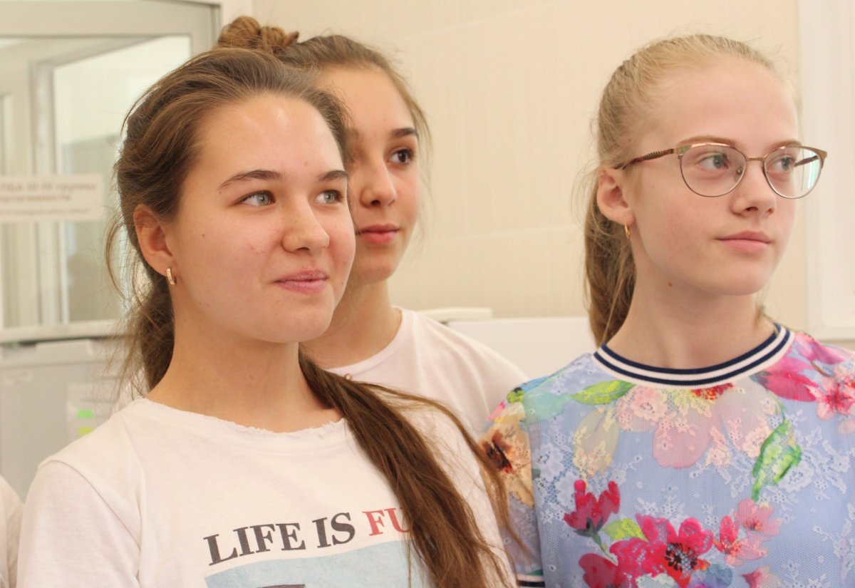 Сегодня в СибГМУ завершилась двухнедельная летняя английская школа, проходившая на базе Института международного образования. 11 ребят прошли обучение, один из учеников присутствовал на всех занятиях online.