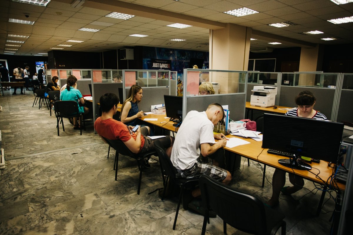 Какие документы нужно подавать? Какие испытания мне нужно будет проходить при поступлении? Когда сдавать экзамены? Когда будут известны результаты?