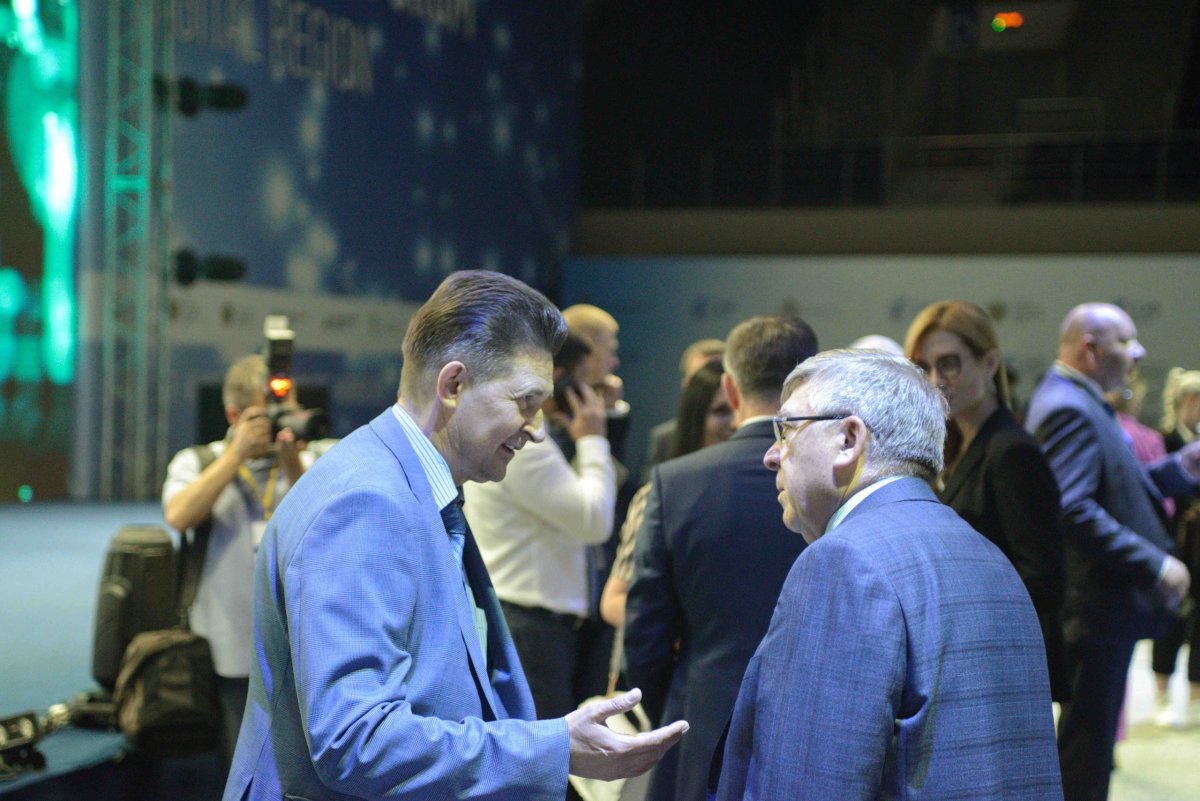 В Спортивно-концертном комплексе продолжает свою работу VIII Среднерусский В Спортивно-концертном комплексе продолжает свою работу VIII Среднерусский