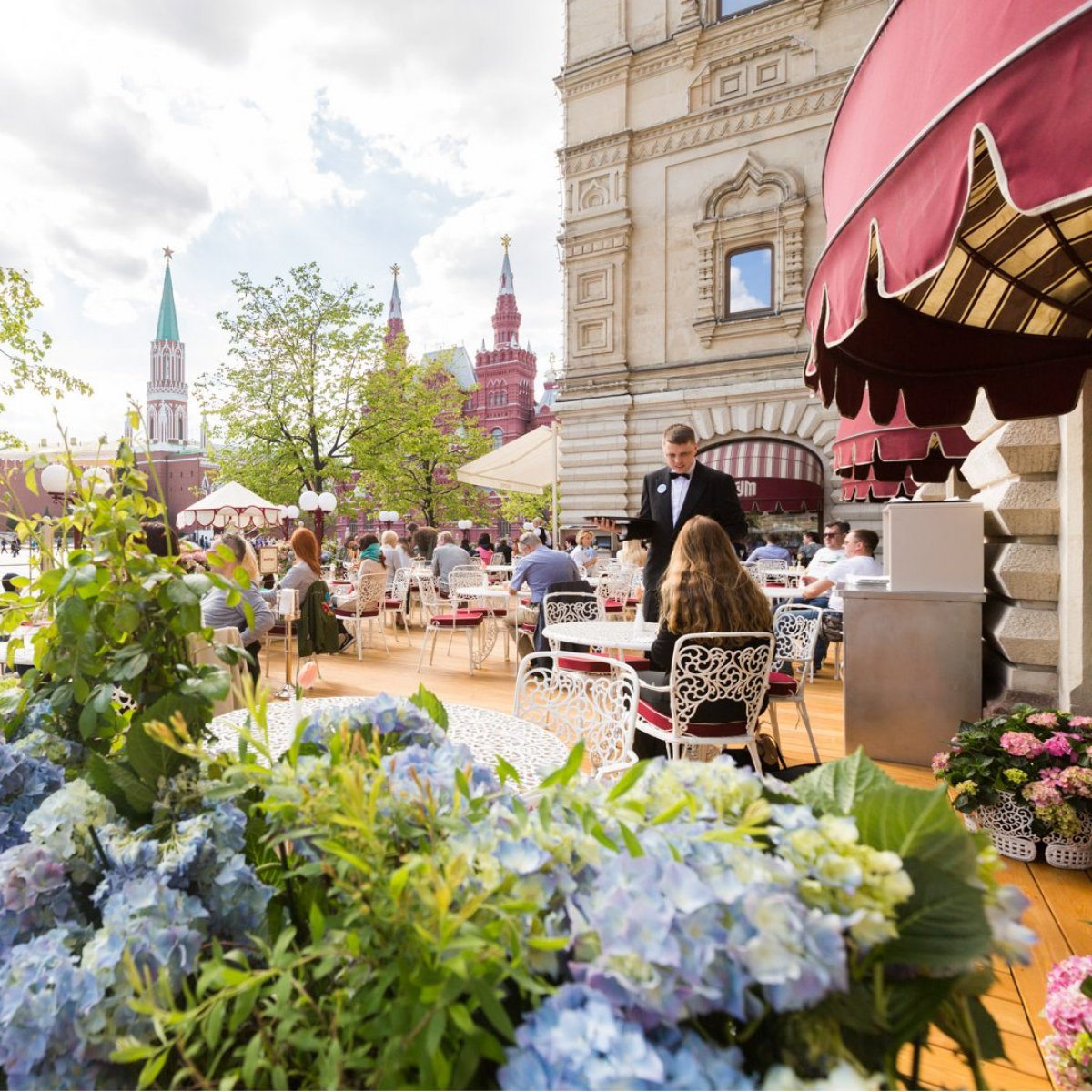 Сегодня мы собрали для тебя топ-5 веранд для летнего отдыха!