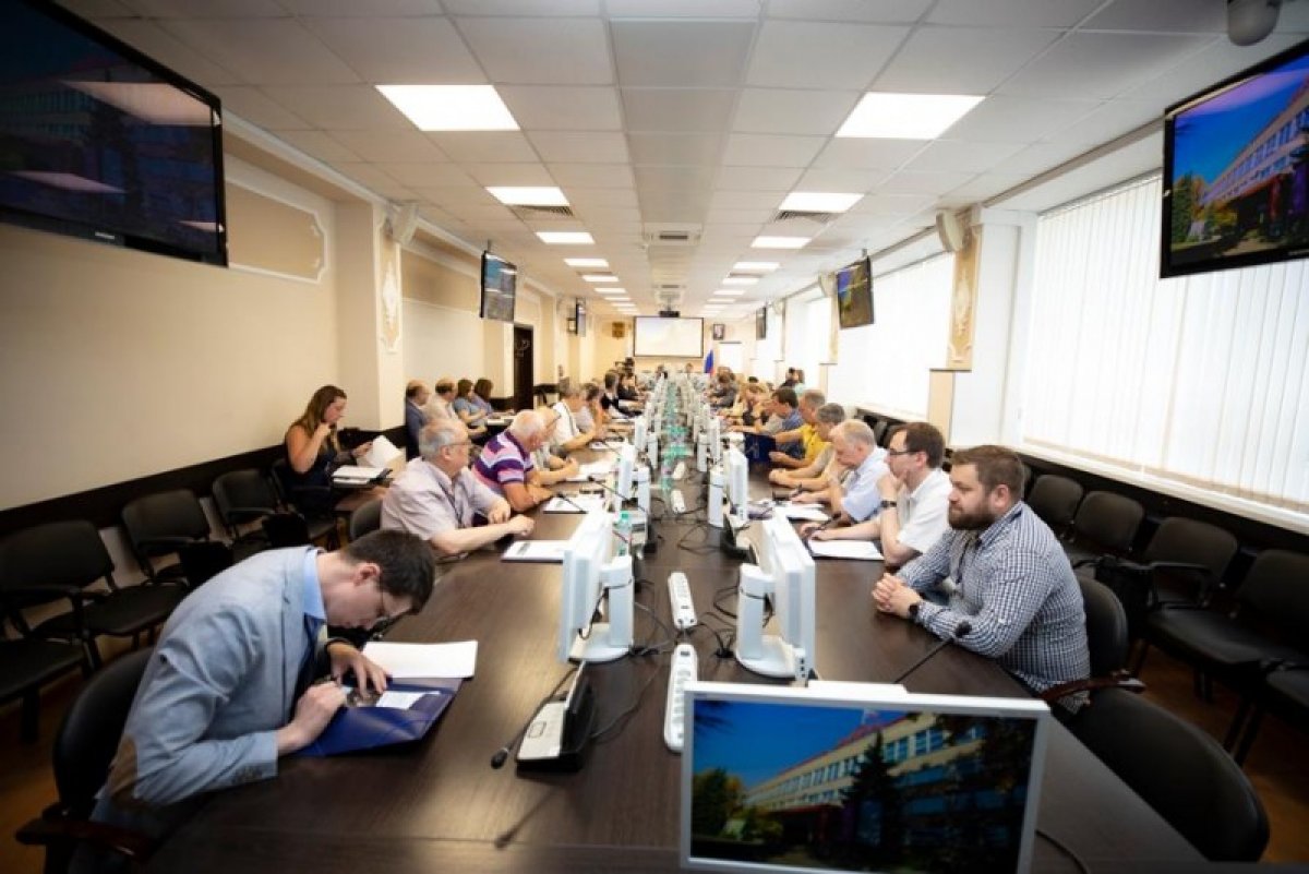 📢 Университет «Дубна» принял участие в конференции, посвященной развитию проектов «мегасайенс» в России