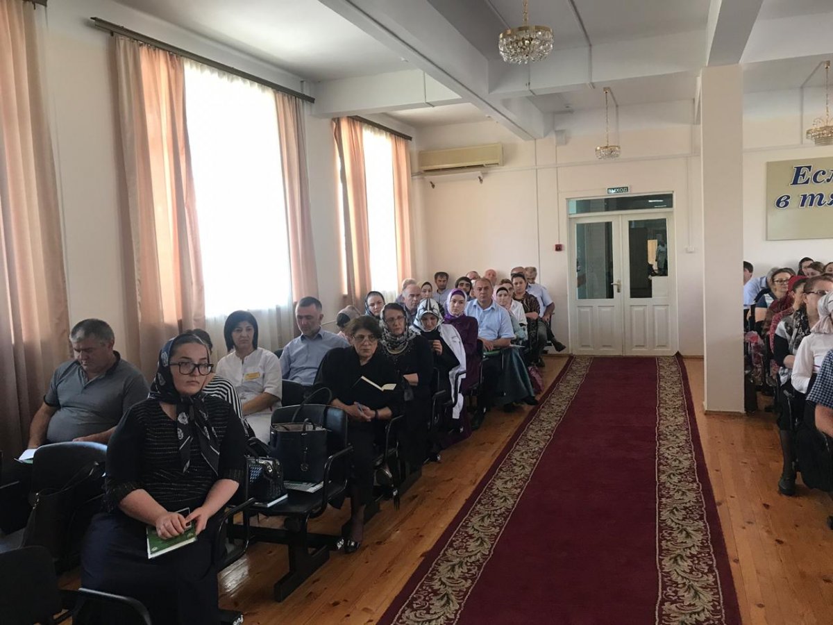 В Махачкале прошло совещание по развитию гериатрической службы Дагестана