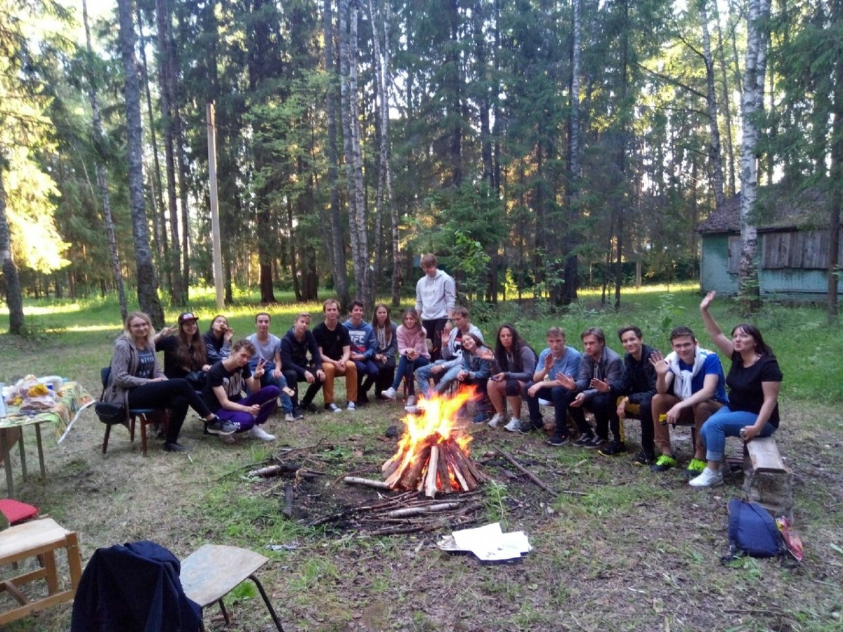 Студенческий актив института автоматизированных систем и технологий КГУ 1-2 июля побывал на сборах, состоявшихся на базе гранд-отеля «Аристократ» Студенческий актив института автоматизированных систем и технологий КГУ 1-2 июля побывал на сборах, состоявшихся на базе гранд-отеля «Аристократ»