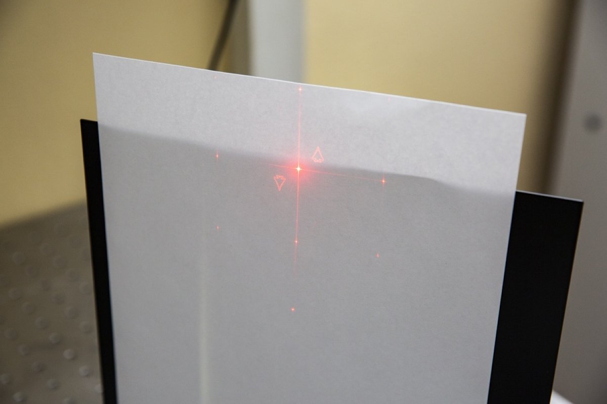 Сотрудники Лаборатории оптической обработки информации НИЯУ МИФИ разработали новый метод компрессии, позволяющий сжимать цифровые голограммы на порядок больше обычного — почти в 400 раз: Сотрудники Лаборатории оптической обработки информации НИЯУ МИФИ разработали новый метод компрессии, позволяющий сжимать цифровые голограммы на порядок больше обычного — почти в 400 раз: