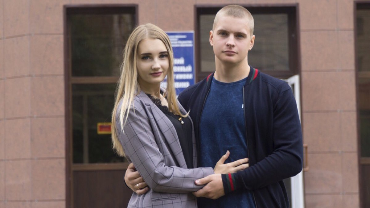 объединяет 💙 В День семьи, любви и верности Алина и Алексей Петраковы поделились своей историей