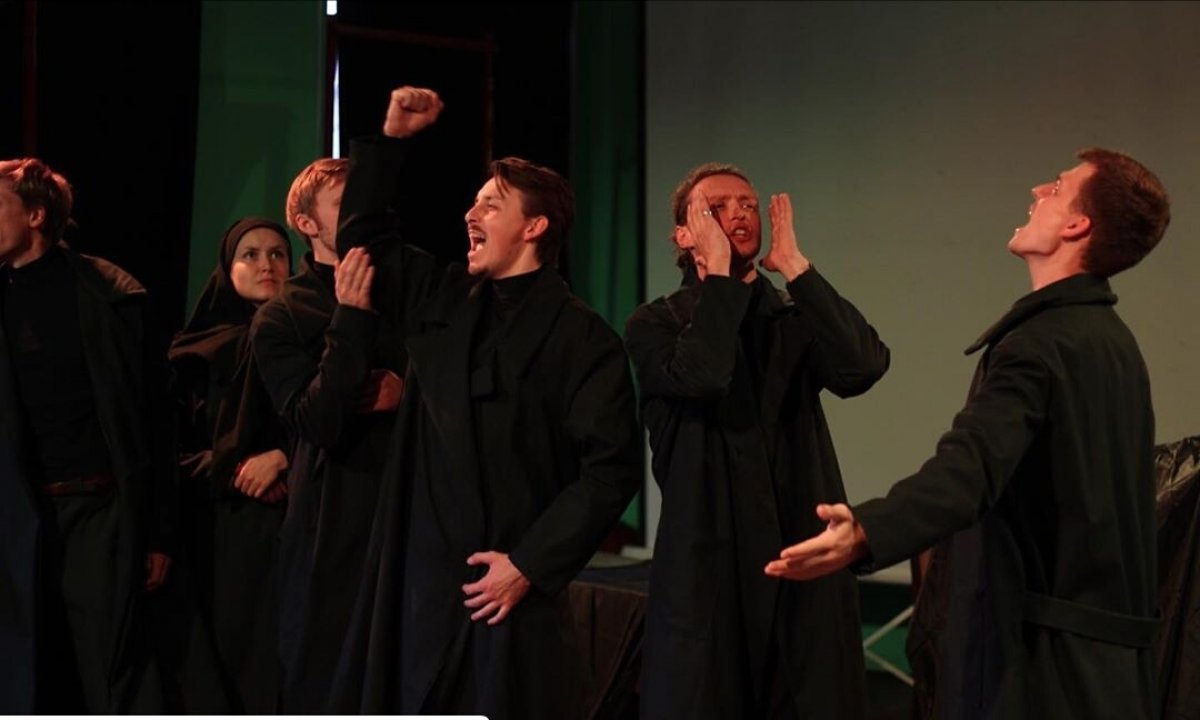 Студенты ЕГТИ представят спектакль "Восемь" в рамках Царских дней в Алапаевске