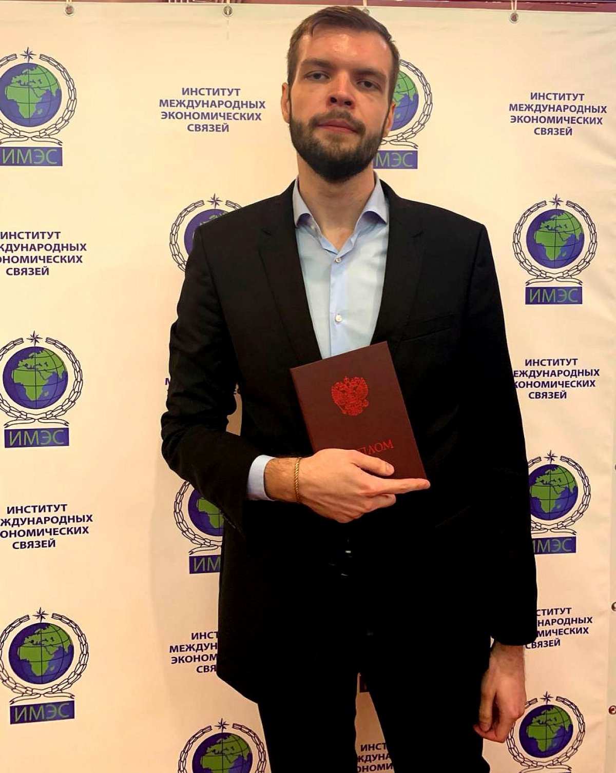 Сегодня наш выпускник Федор Пилипенко, который учился по направлению "Менеджмент" в 42 группе, поделился своими мыслями: