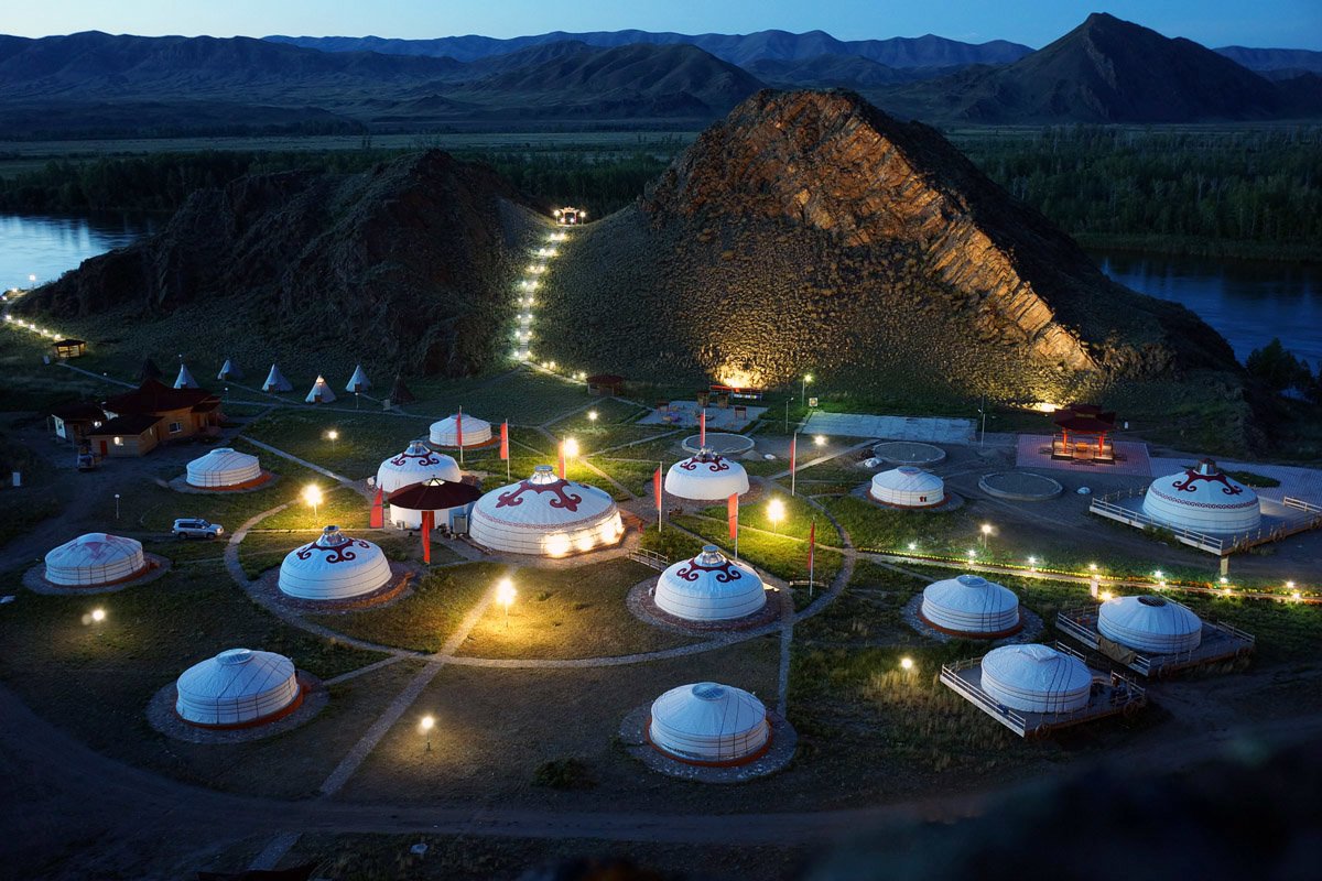 По домам: Кызыл 🏡