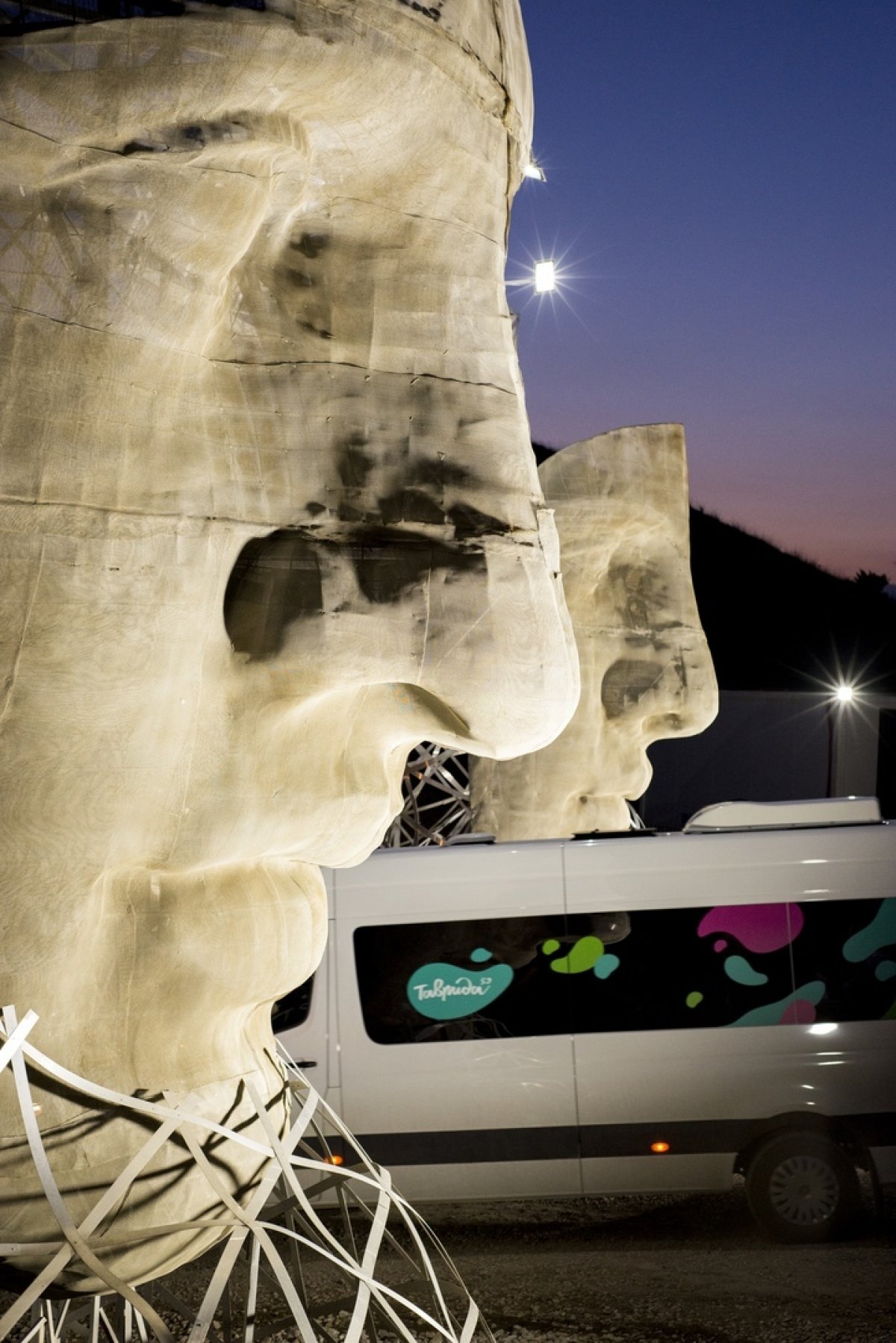 🌻 Лови солнечный летний привет от студента факультета информатики и вычислительной техники Александра Евтеева!