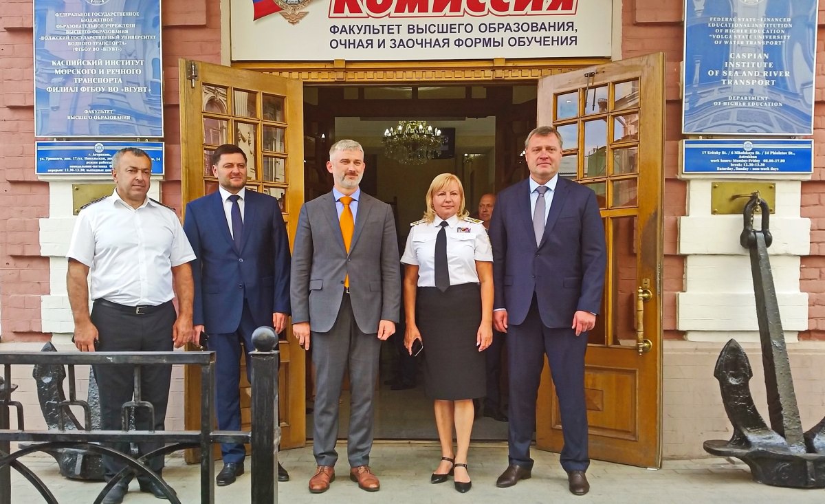 Министр транспорта РФ посетил Астраханский филиал ВГУВТ