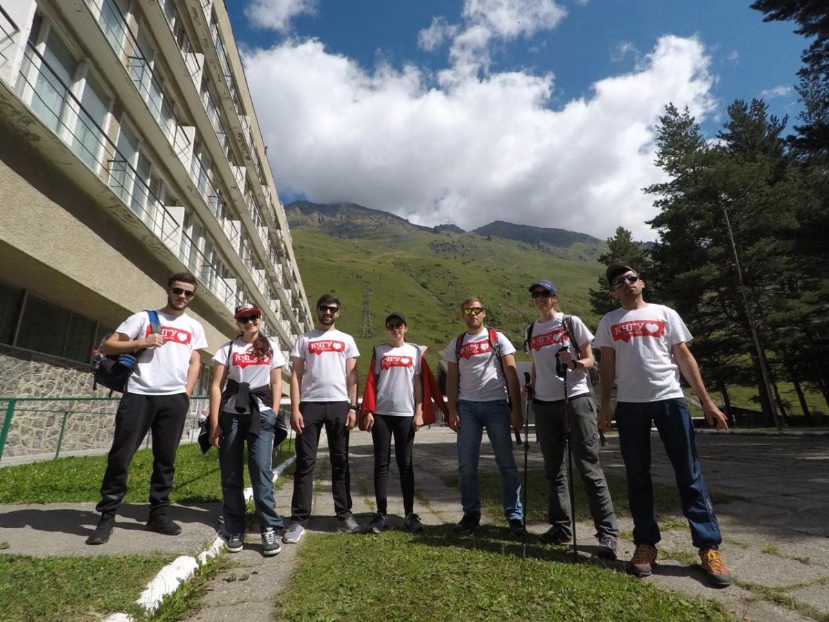 🗻Вот так представители КЧГУ готовятся покорить самую высокую горную вершину Европы – гору Эльбрус 🗻Вот так представители КЧГУ готовятся покорить самую высокую горную вершину Европы – гору Эльбрус
