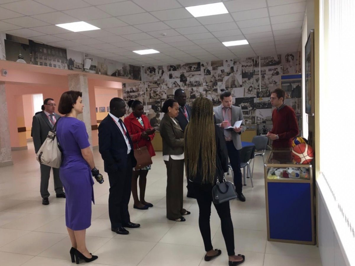 Делегации посольств Ганы и Уганды посетили РязГМУ Делегации посольств Ганы и Уганды посетили РязГМУ