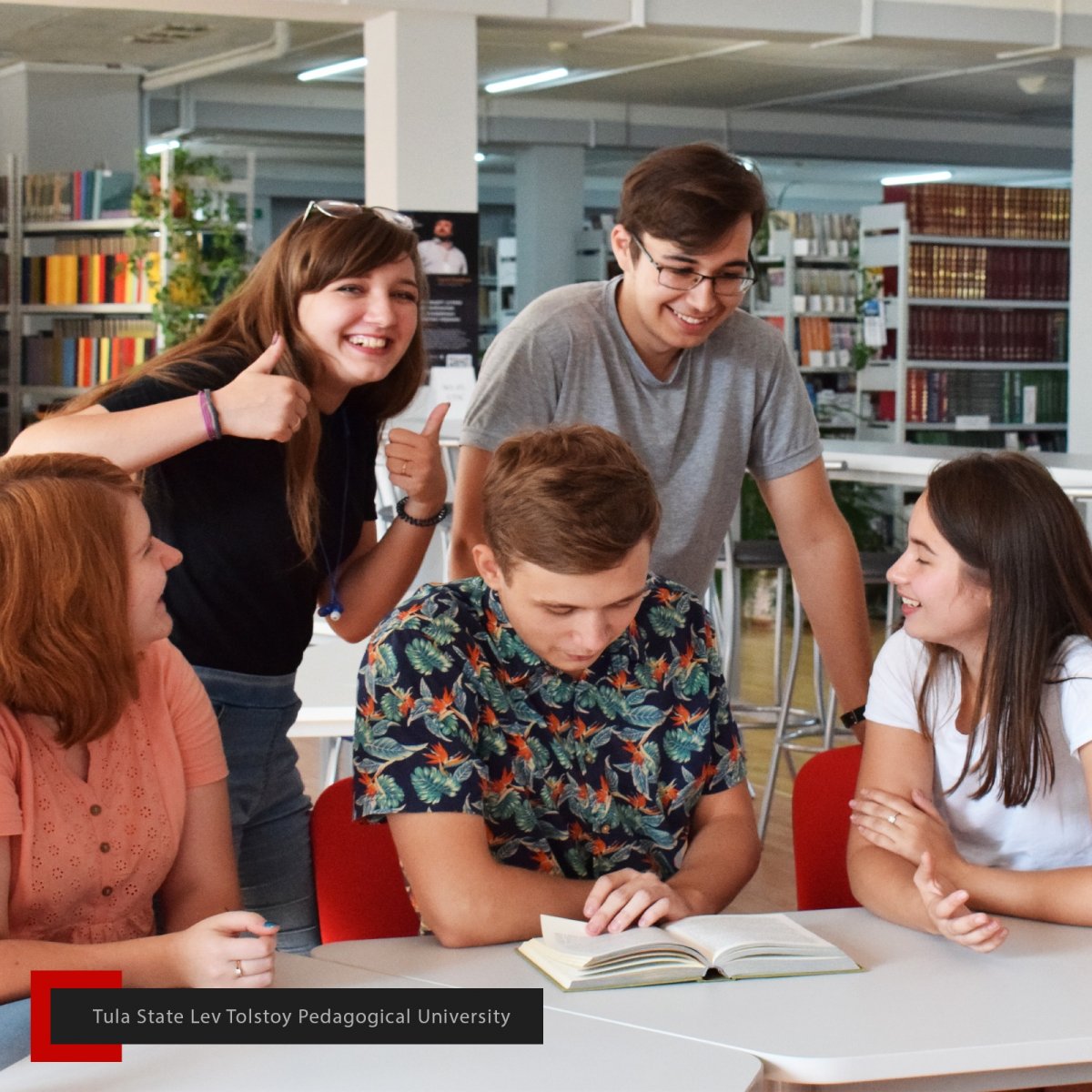 21 августа команда Клуба мышления провела первую встречу со студентами 🎲 21 августа команда Клуба мышления провела первую встречу со студентами 🎲