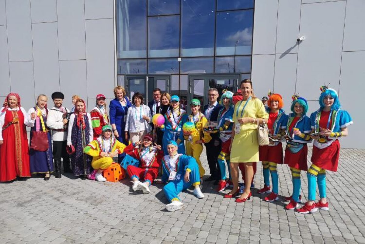 💎 Ректор Валерия Чайка приняла участие в церемонии открытия WorldSkills Kazan - 45-го чемпионата мира по профессиональному мастерству!