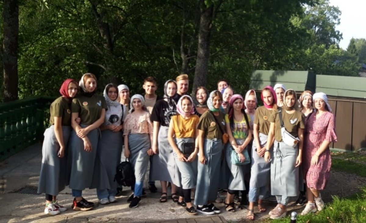 Участие студентов КемГИК в проекте «Практическая сессия «Волонтёры наследия»
