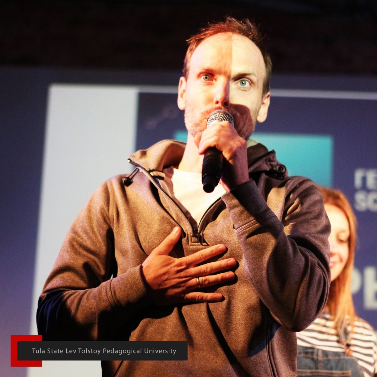 Студенты и преподаватели ТГПУ им. Л.Н. Толстого приняли участие в пятом городском научно-развлекательном поединке Science Slam. Студенты и преподаватели ТГПУ им. Л.Н. Толстого приняли участие в пятом городском научно-развлекательном поединке Science Slam.