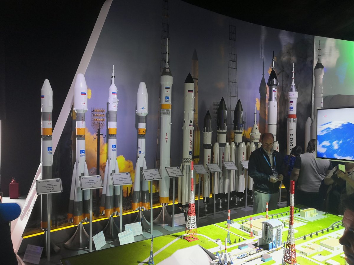 Студенты и преподаватели кафедры технологии машиностроения ВГТУ побывали на авиационно-космическом салоне «МАКС – 2019» в подмосковном Жуковском ✈🚀