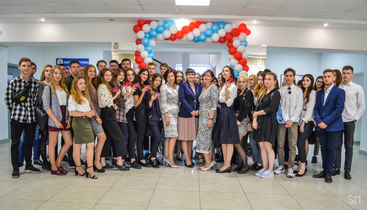 Сегодня в Новгородском филиале состоялось чествование первокурсников. 44 студента
