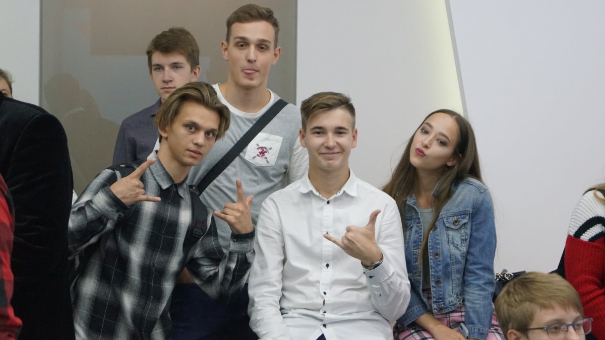 10 сентября 2019 года в 12.15 в Московской международной академии прошло торжественное вручение первокурсникам студенческих билетов.