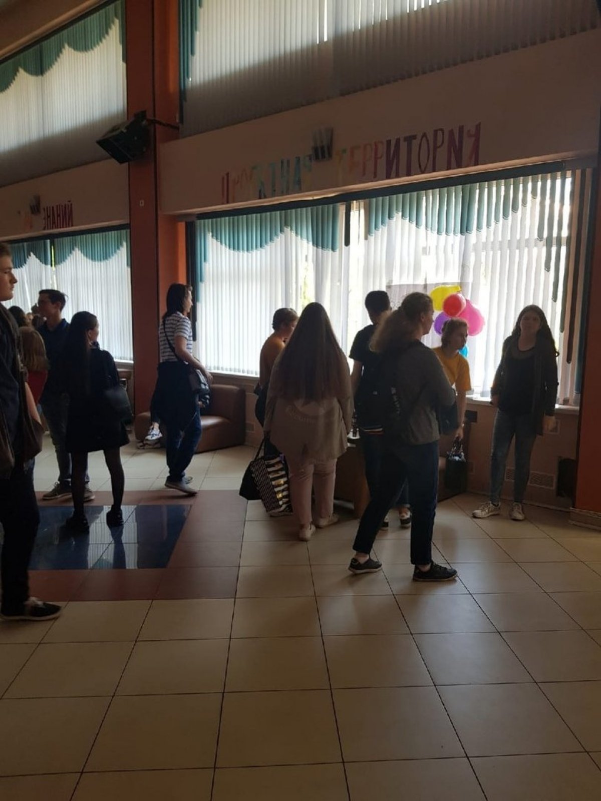 11 сентября в рамках адаптационной недели в холле МКЦ для первокурсников прошла ярмарка актива, где ребята могли записаться в кружки и секции